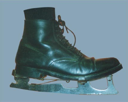 Starr "Acme Club" Self-Fastening Skate Patented: 1863